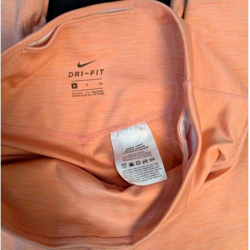 NIKE ~ ONE TIGHT FIT DRI FIT SMOOTH KNIT TRAINING TIGHTS ~ AJ8827-606 ~ Small - Picture 5 of 10
